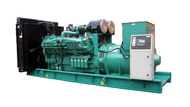 轵城镇全新常柴200kw大型柴油发电机组